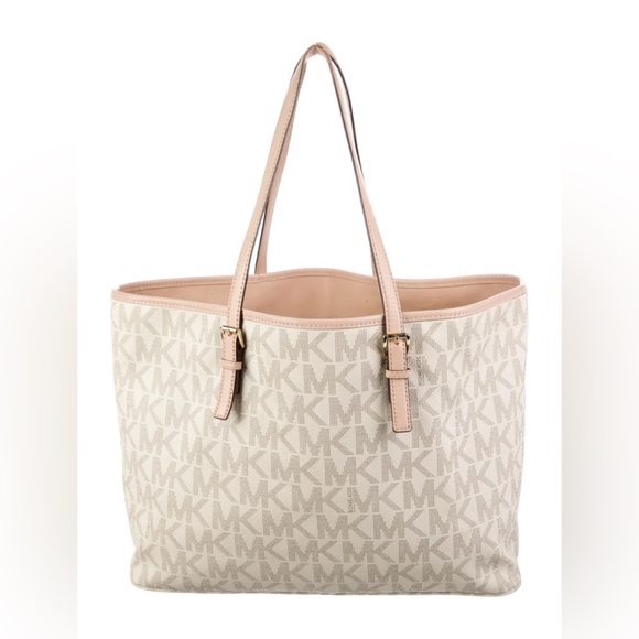 Michael Kors Jet Set Travel - Picture 16 of 16